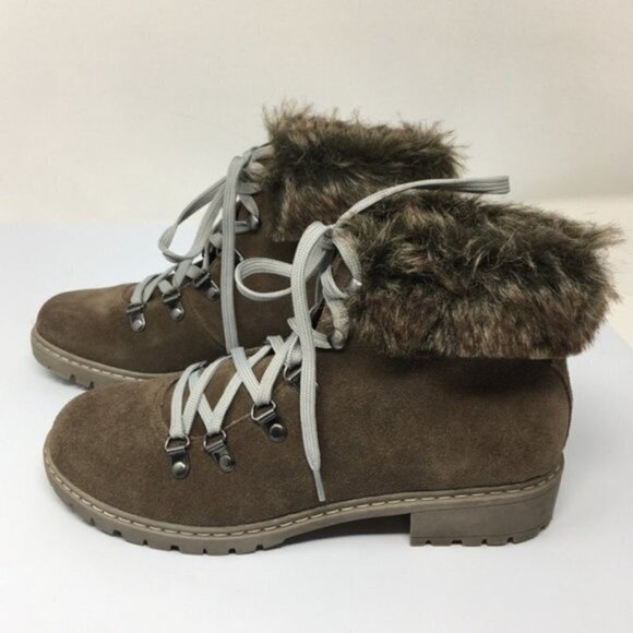 3/$25 Bass Aubrey Fur Trim Suede Leather Boots 8M - Picture 2 of 8